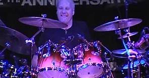 Gregg Bissonette: DRUM SOLO