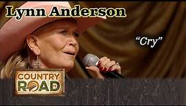 Lynn Anderson sings a classic from 1950