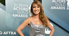 Jane Seymour uses a special lighting trick to knock years off her age