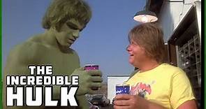 Hulk Saves A Racecar Fan And Makes A Friend | Season 1 Episode 19 | The Incredible Hulk