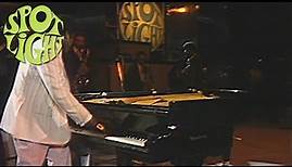 Fats Domino - Deep In The Heart Of Texas (Live on Austrian TV, 1977)