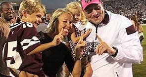 Dan Mullen and Megan Mullen thank Mississippi State and its fans in full-page ad