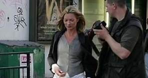 Kate Moss attacks paparazzi in London, May 2006 #katemoss #popculture #2000s