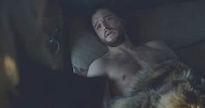 Jon Snow reposa con Daenerys Targaryen | Juego de Tronos 7x06 Español HD