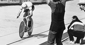Francesco Moser batte il record dell'ora