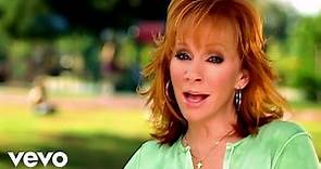 Reba McEntire, Kenny Chesney - Every Other Weekend (Official Music Video)