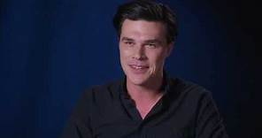 Finn Wittrock: DEEP WATER