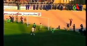 1er Mai 1982 Stade du 5 Juillet... - Mustapha Rabah Madjer
