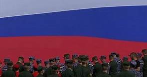 Russians celebrate National Flag Day