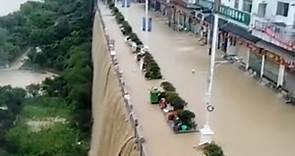 (影)三峽大壩危險了?  帶你看山城重慶土石流  千年古都變水城 | 中國 | Newtalk新聞