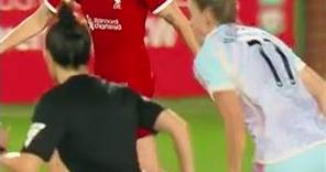 Vivianne Miedema is back! From ACL injury to wonder goal against Liverpool!