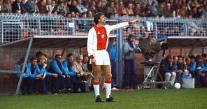 Johan Cruyff - PENAL INDIRECTO (Ajax vs Helmond Sport 1982)