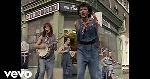 Dexys Midnight Runners, Kevin Rowland - Come On Eileen (1982 Version)