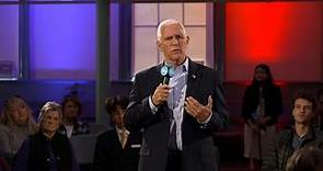 Mike Pence speaks to voters during USA TODAY town hall event