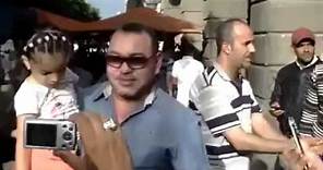 Le Roi Mohammed VI dans les rues de Tunis (2)