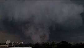 Tuscaloosa, Alabama Terrorized by Tornadoes, Hundreds Dead