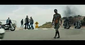 Terminator: Genisys - Trailer Italiano - Guarda il film completo su CHILI!