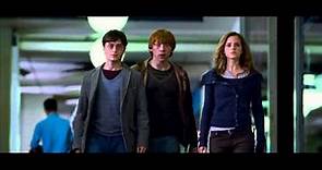 Harry Potter And The Deathly Hallows - Part 1 - Official® Teaser [HD]