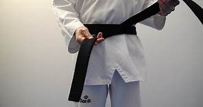 Fare il nodo alla cintura da Taekwondo, Hapkido, Karate - tutorial - metodo corretto