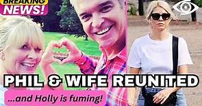 Phillip Schofield Reunites With Wife Stephanie Lowe And Is Having Counselling - Latest Scandal News