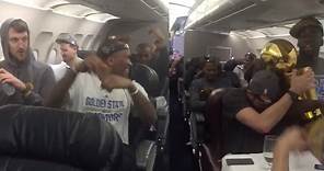 Golden State Warriors Sing 'CoCo' on Team Plane