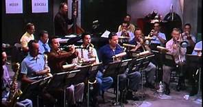 The Glenn Miller Story - Trailer with A String Of Pearls