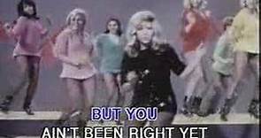 NANCY SINATRA - These Boots are made for Walkin'- 1966