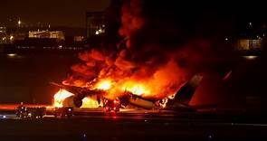 How airline passengers managed to survive fiery runway collision in Japan