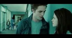 3. Crepúsculo - Edward salva a Bella y hablan en el hospital