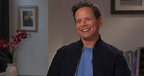 Scott Wolf on Reuniting With ‘Party of Five’ Cast, His New Netflix Movie and Meeting His Wife