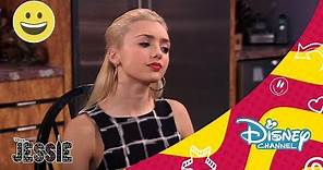 Jessie: Ladrones de identidad | Disney Channel Oficial