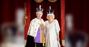 El Palacio de Buckingham publica las primeras fotos oficiales del rey Carlos III