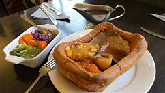 We tuck in to the Yorkshire Pudding Challenge at The Crooked Billet near Saxton