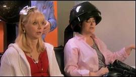 A Couple of White Chicks at the Hairdresser - Film Trailer