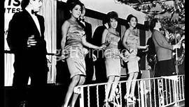 THE RONETTES (HIGH QUALITY) - GIRLS CAN TELL
