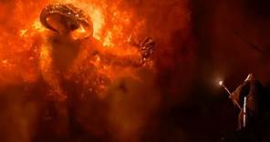 Gandalf contra el Balrog de Morgoth ¡No puedes pasar! | El Señor de los Anillos| Prime Video España