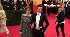 Eddie Redmayne and Hannah Bagshawe arrive at 2014 Met Gala Redcarpet