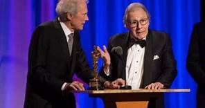 Clint Eastwood honors Lalo Schifrin at the 2018 Governors Awards