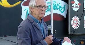 Ken Loach: 'We must fight against the big lie'