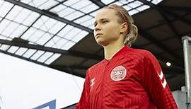'Jeg er i en unik position': Josefine Hasbo læser på Harvard og scorer mål for Danmark