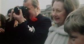 Archive: Raine and Earl Spencer outside Buckingham Palace