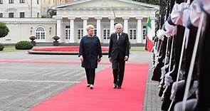 VILNIUS - Il Presidente della Repubblica e Signora Laura Mattarella al Palazzo Presidenziale