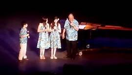 Neil Sedaka with Grandkids, Honolulu Concert, 3-28-15