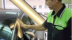 Jerry repairing a dent on Mazda 3 (LH) pillar