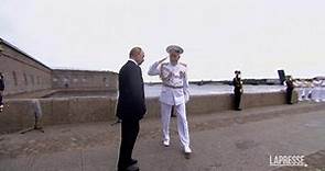 San Pietroburgo, Putin alle celebrazioni per la Giornata della Marina