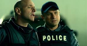 Watch Flashpoint Season 1 Episode 3: Flashpoint - The Element of Surprise – Full show on Paramount Plus
