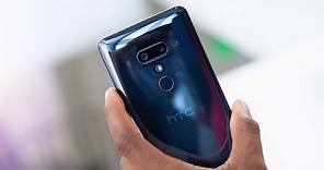 HTC U12+ Review: A Phone With No Buttons!
