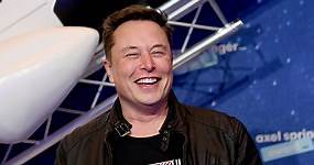 People think Elon Musk's latest meme is about Grimes dating Chelsea Manning