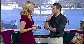 Holly welcomes Dermot O'leary as guest host - 13th Jan 2014