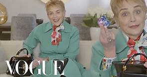 Sharon Stone rivela cosa custodisce nella sua borsa | Vogue Italia